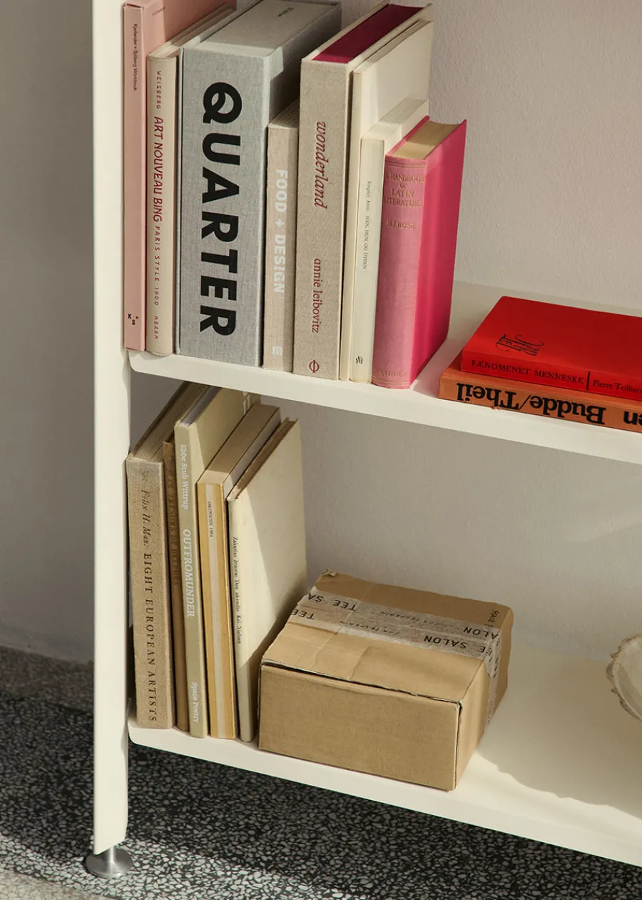 Rombe, Configuration J fra<&Tradition Sale