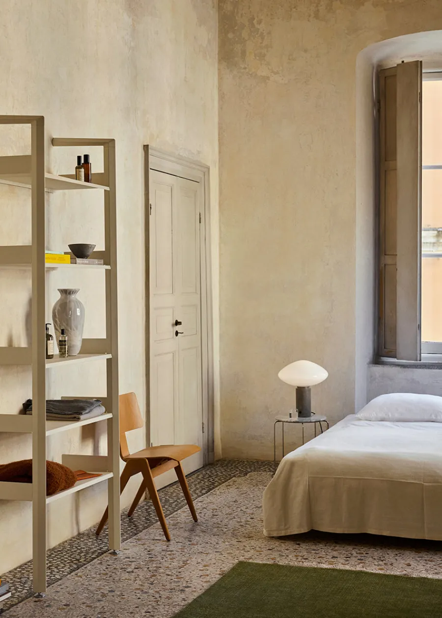 Rombe IF1, Full Bay Shelves fra<&Tradition Best