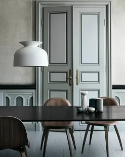 Ronde Pendel fra<GUBI Clearance