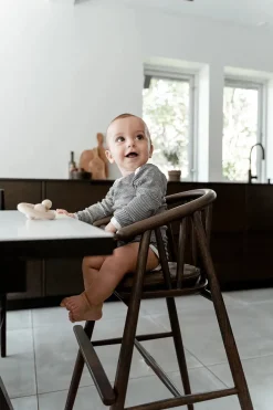 Saga Højstol, eg fra<Oaklings