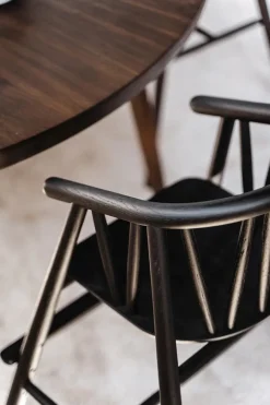 Saga Højstol, røget eg fra<Oaklings New