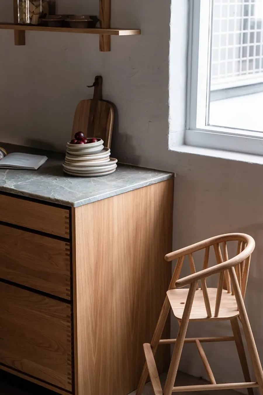 Saga Højstol, røget eg fra<Oaklings New