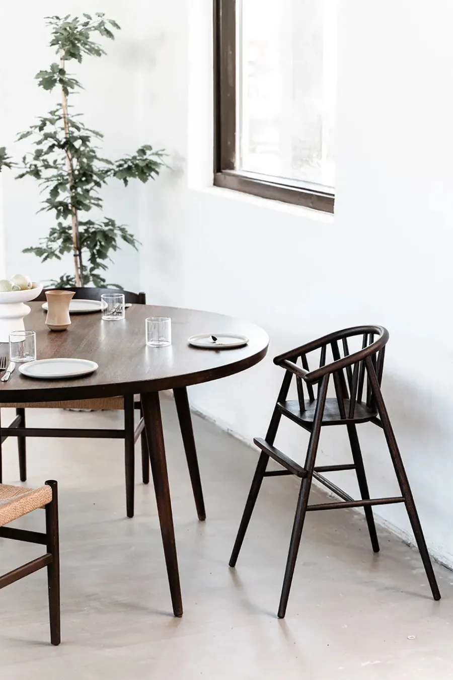 Saga Højstol, sortlakeret eg fra<Oaklings New