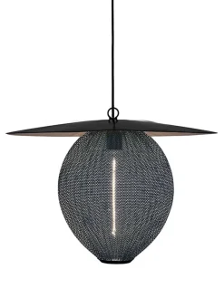 Satellite Pendel fra<GUBI Online