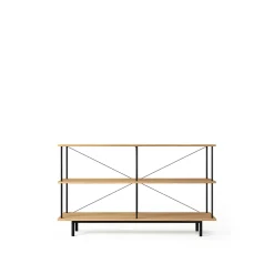 Seiton 3 reol fra i lakeret ege træ med sort stel<Stellar Works New