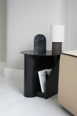 Sentrum Side Table fra<Woud Best