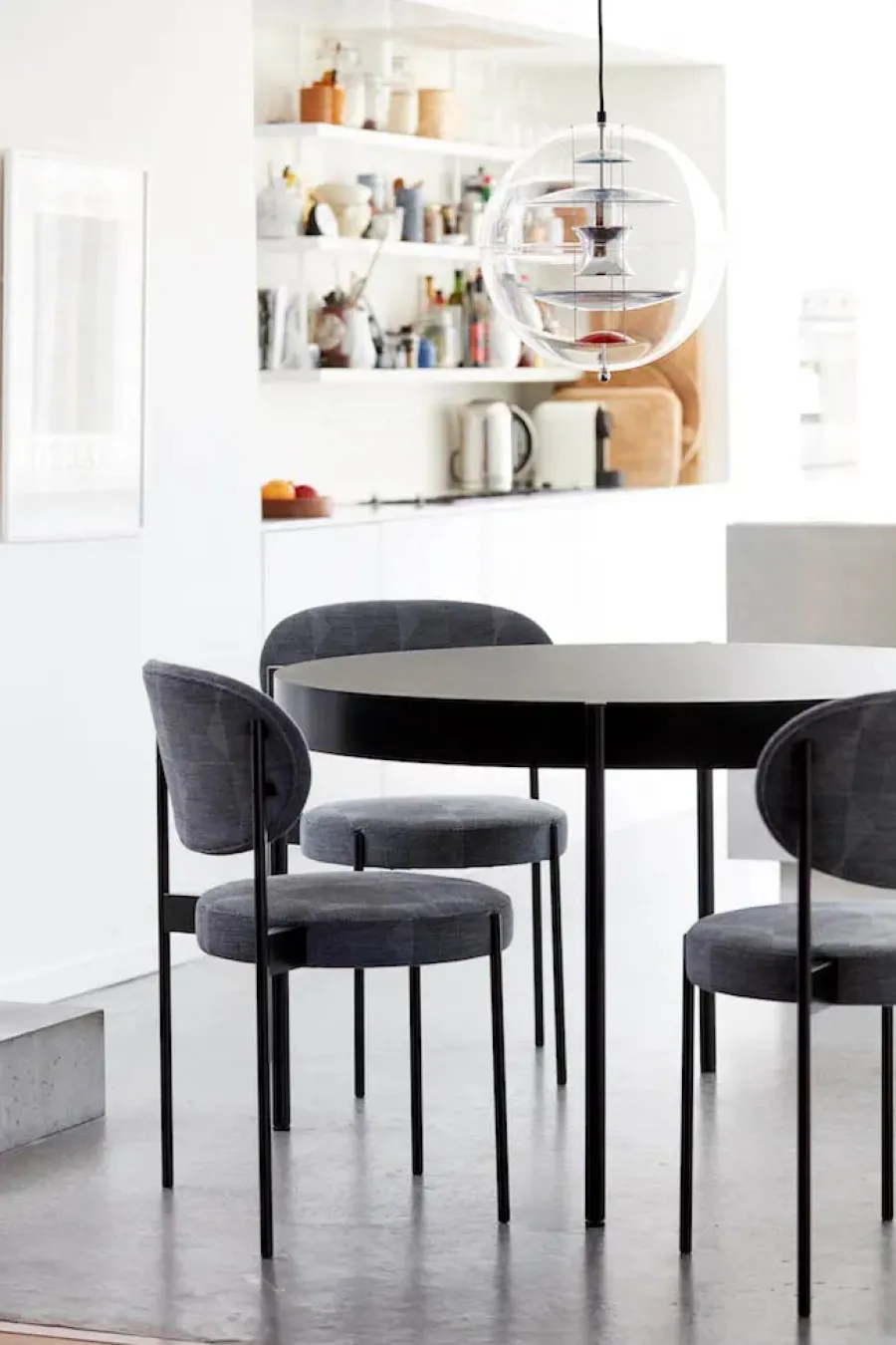 Serie 430 bord, sort af Verner Panton<Verpan Outlet