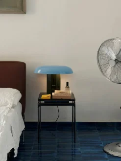 Sett LN11 Sidebord, smoked glass/chrome fra<&Tradition Hot