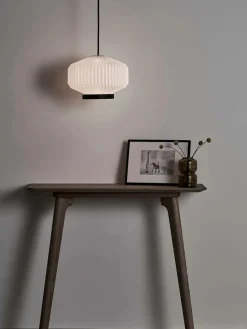 Shibui Pendel, medium fra<Le Klint Hot