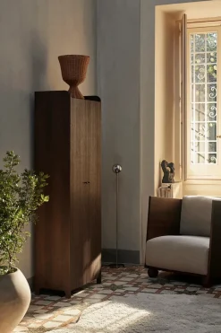 Sill Cupboard Tall fra<Ferm Living Outlet