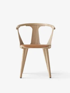 SK2 In Between spisebordsstol m. polstret sæde fra<&Tradition Best