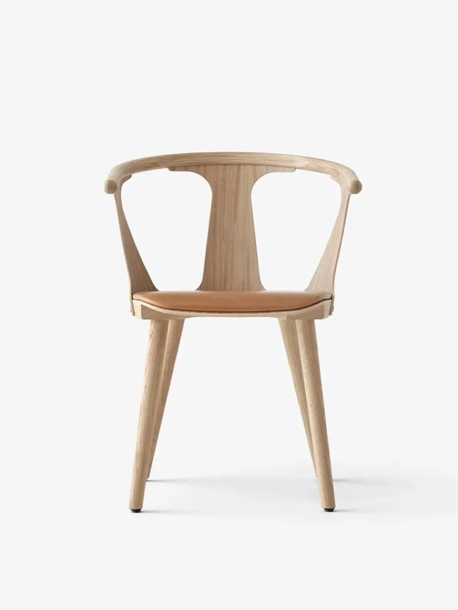 SK2 In Between spisebordsstol m. polstret sæde fra<&Tradition Best