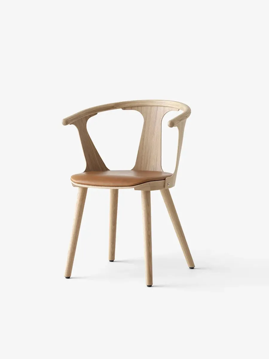 SK2 In Between spisebordsstol m. polstret sæde fra<&Tradition Best