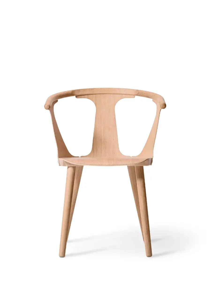 SK2 In Between spisebordsstol m. polstret sæde fra<&Tradition Best