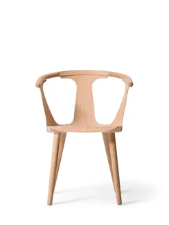 SK2 In Between spisebordsstol m. polstret sæde fra<&Tradition Best