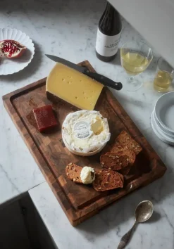 Skagerak Dania skærebræt 35x24 fra<Fritz Hansen Online