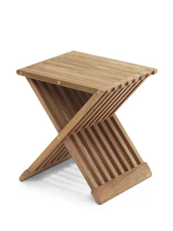 Skagerak Fionia Taburet fra<Fritz Hansen Outlet