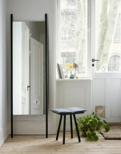 Skagerak Georg Spejl fra<Fritz Hansen Best