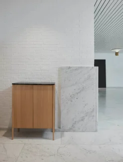 Skagerak Jut High Cabinet fra<Fritz Hansen