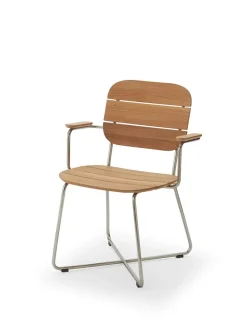 Skagerak Lilium armstol fra<Fritz Hansen Sale