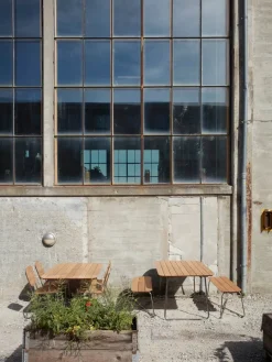 Skagerak Lilium Chair fra<Fritz Hansen Online