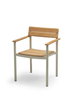 Skagerak Pelagus Armstol, light ivory fra<Fritz Hansen Sale
