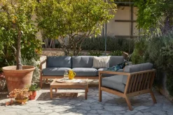 Skagerak Virkelyst 3 pers. Sofa, Golden Yellow Stripe fra<Fritz Hansen Hot