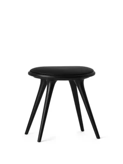 Skammel i sortbejdset bøg fra<Mater Hot