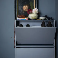 Skoskab, dybde 30 cm fra<Montana Online