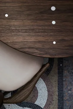 Sølvbordet af Finn Juhl<House of Finn Juhl New