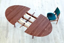 Sølvbordet af Finn Juhl<House of Finn Juhl New