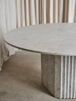 Solar Spisebord fra<Wabi Sabi Nordic Sale