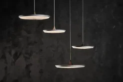 Soleil pendel medium, lys eg, papir skærm fra<Le Klint Clearance