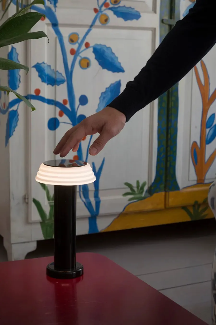 Light Portable Lamp PL1, red/yellow<SOWDEN Clearance