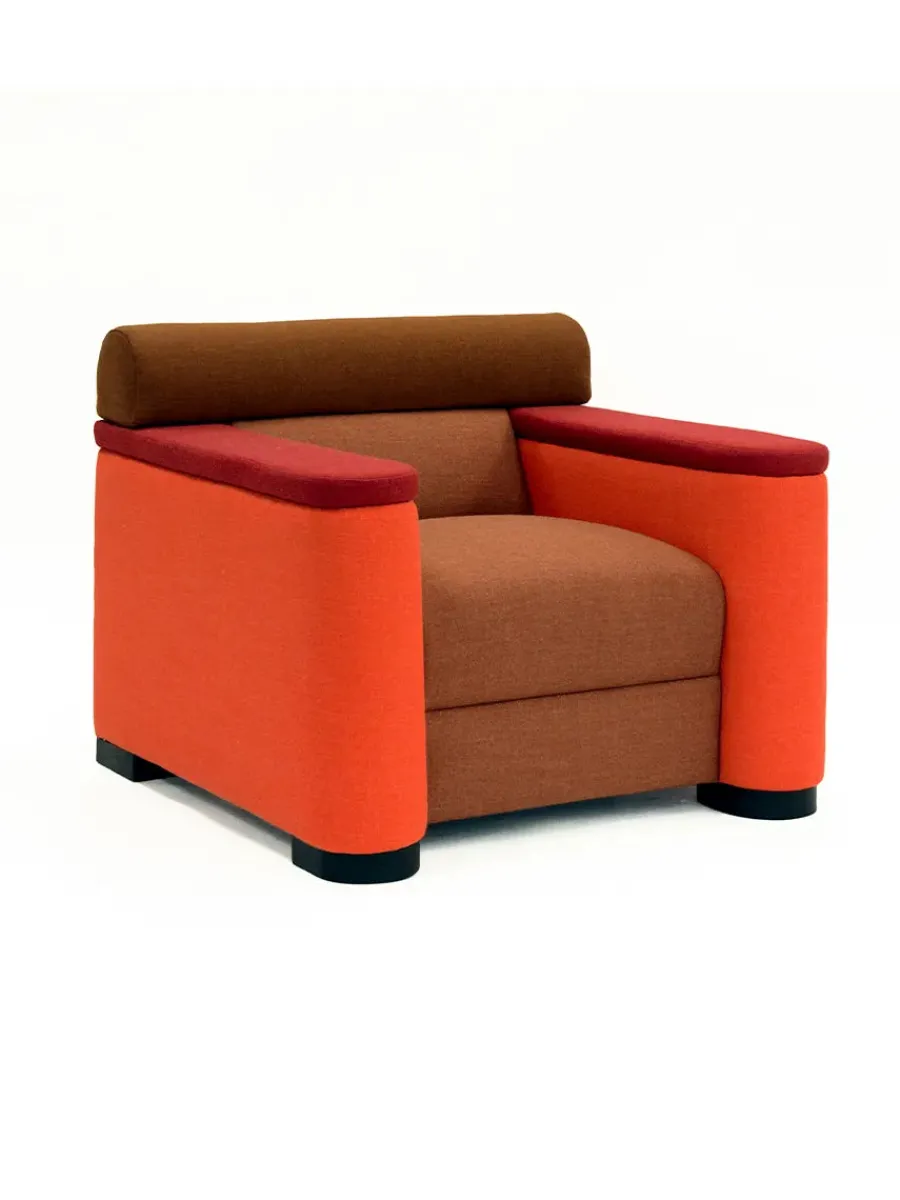 Maxi Club Chair af George<SOWDEN Online