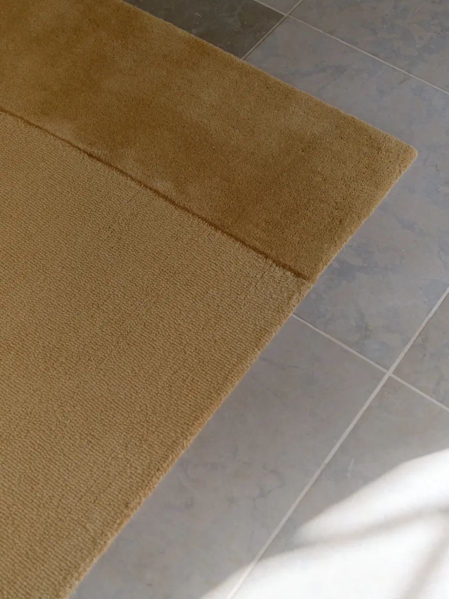 Split Plains Tæppe, Beige fra<Linie Design Best