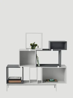 Stacked Reol, medium fra<Muuto Outlet