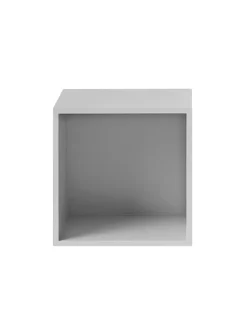 Stacked Reol, medium fra<Muuto Outlet