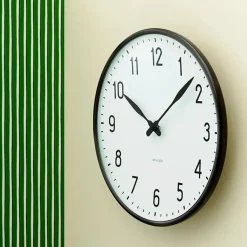 Station vægur af Arne Jacobsen (Ø: 16)<Arne Jacobsen Clocks Clearance