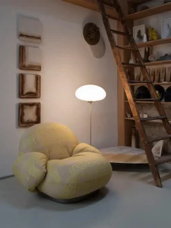 Stemlite gulvlampe fra<GUBI Sale