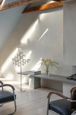 STOFF Gulvstander fra<STOFF Nagel Hot