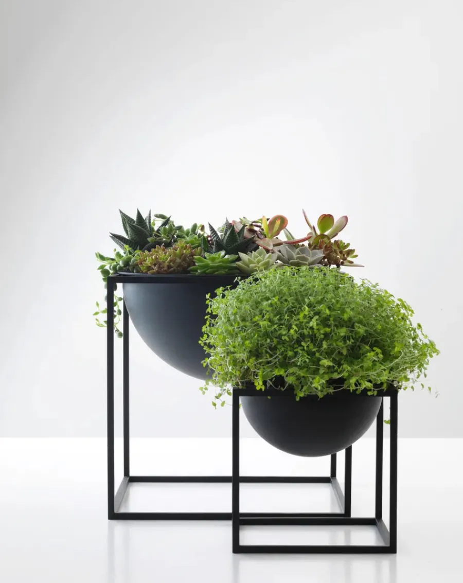 Stor Kubus Skål, sort fra<Audo Copenhagen Online