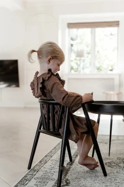 Storm Børnestol, røget eg fra<Oaklings Clearance