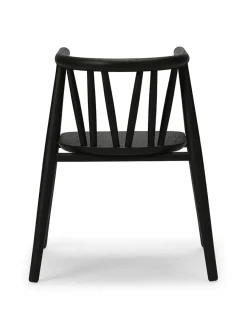 Storm Børnestol, sortlakeret eg fra<Oaklings Outlet