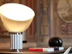 Taccia Bordlampe, small fra<Flos Discount