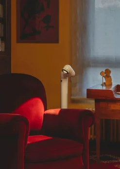 Tatu Alta Gulvlampe, white grey fra Santa and Cole<Santa & Cole New