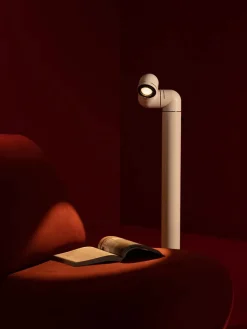 Tatu Alta Gulvlampe, white grey fra Santa and Cole<Santa & Cole New