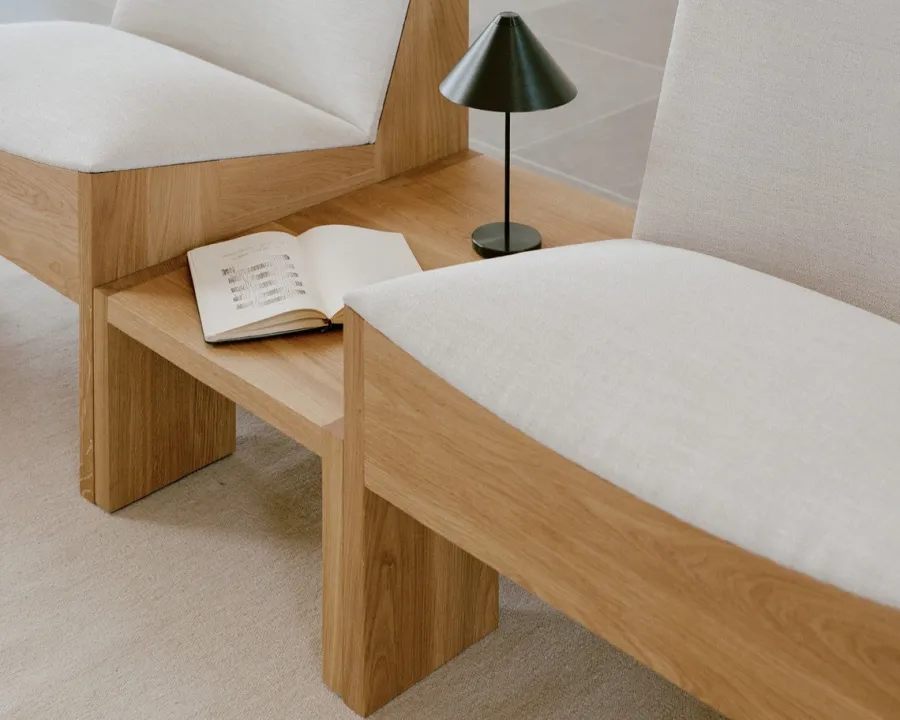 Tenon sidebord fra<New Works Outlet