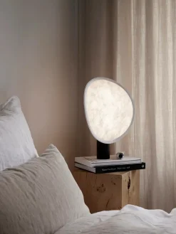 Tense Portable Bordlampe, sort fra<New Works Online