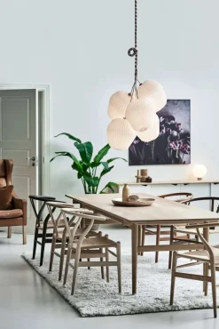 The Bouquet Pendel, medium fra<Le Klint Discount